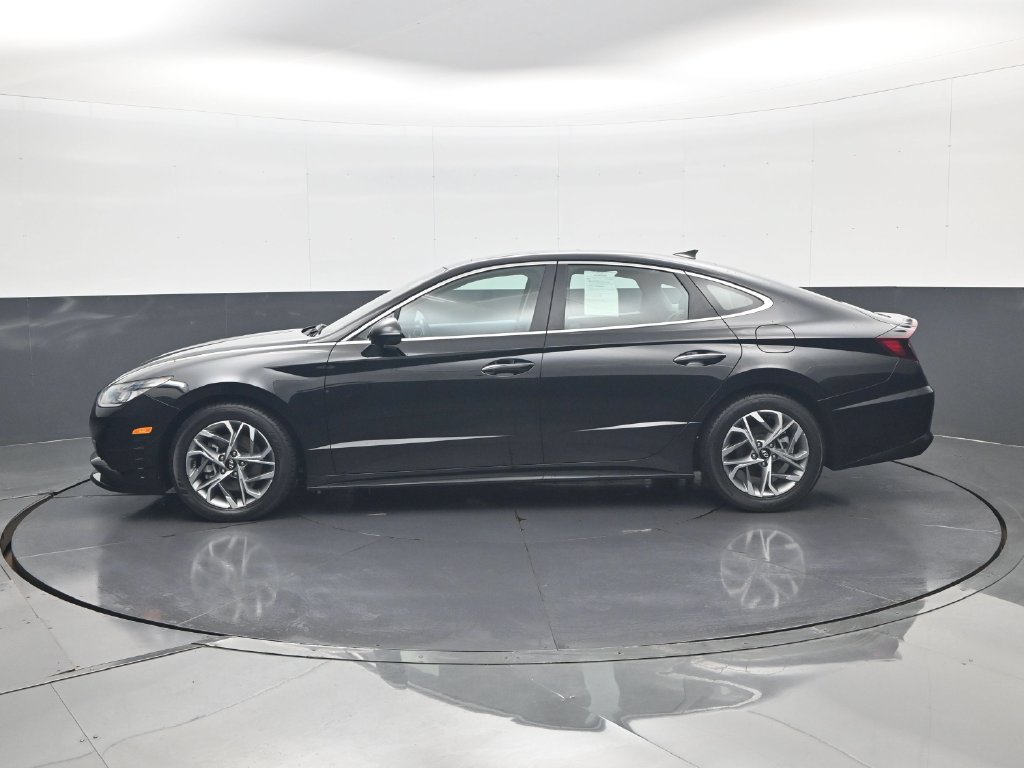 Used 2023 Hyundai Sonata SEL w/ Convenience Package FWD image 9