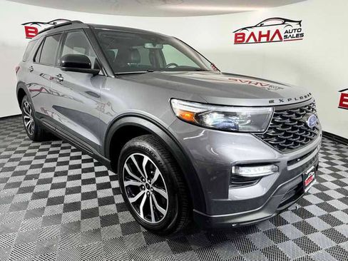 Used 2022 Ford Explorer ST-Line w/ Class IV Trailer Tow Package AWD/4WD image 9