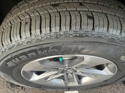 Certified 2025 Honda Pilot EX-L image 5