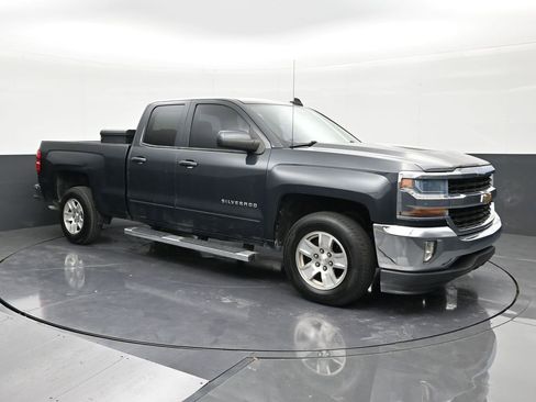 Used 2017 Chevrolet Silverado 1500 LT w/ All Star Edition image 7
