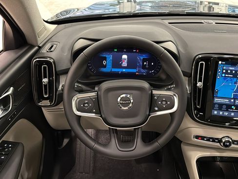 New 2026 Volvo XC40 B4 Plus w/ Climate Package image 12