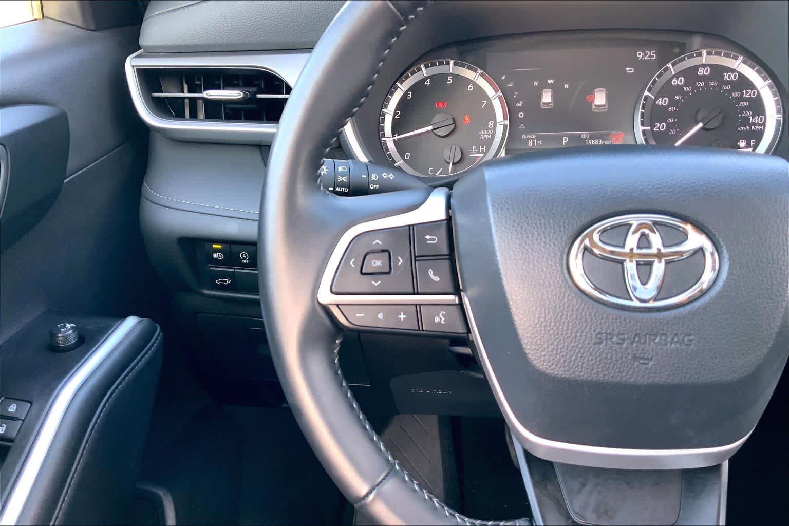 Used 2026 Toyota Highlander XLE AWD/4WD image 24