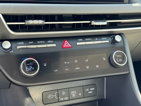 New 2026 Hyundai Sonata SEL FWD image 19