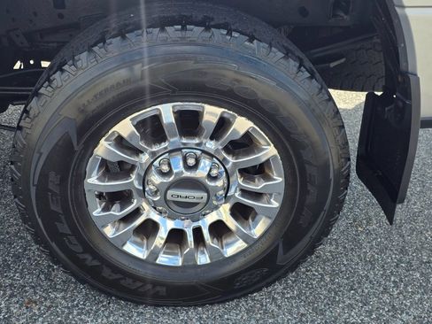 Used 2020 Ford F250 XLT w/ XLT Premium Package AWD/4WD image 12