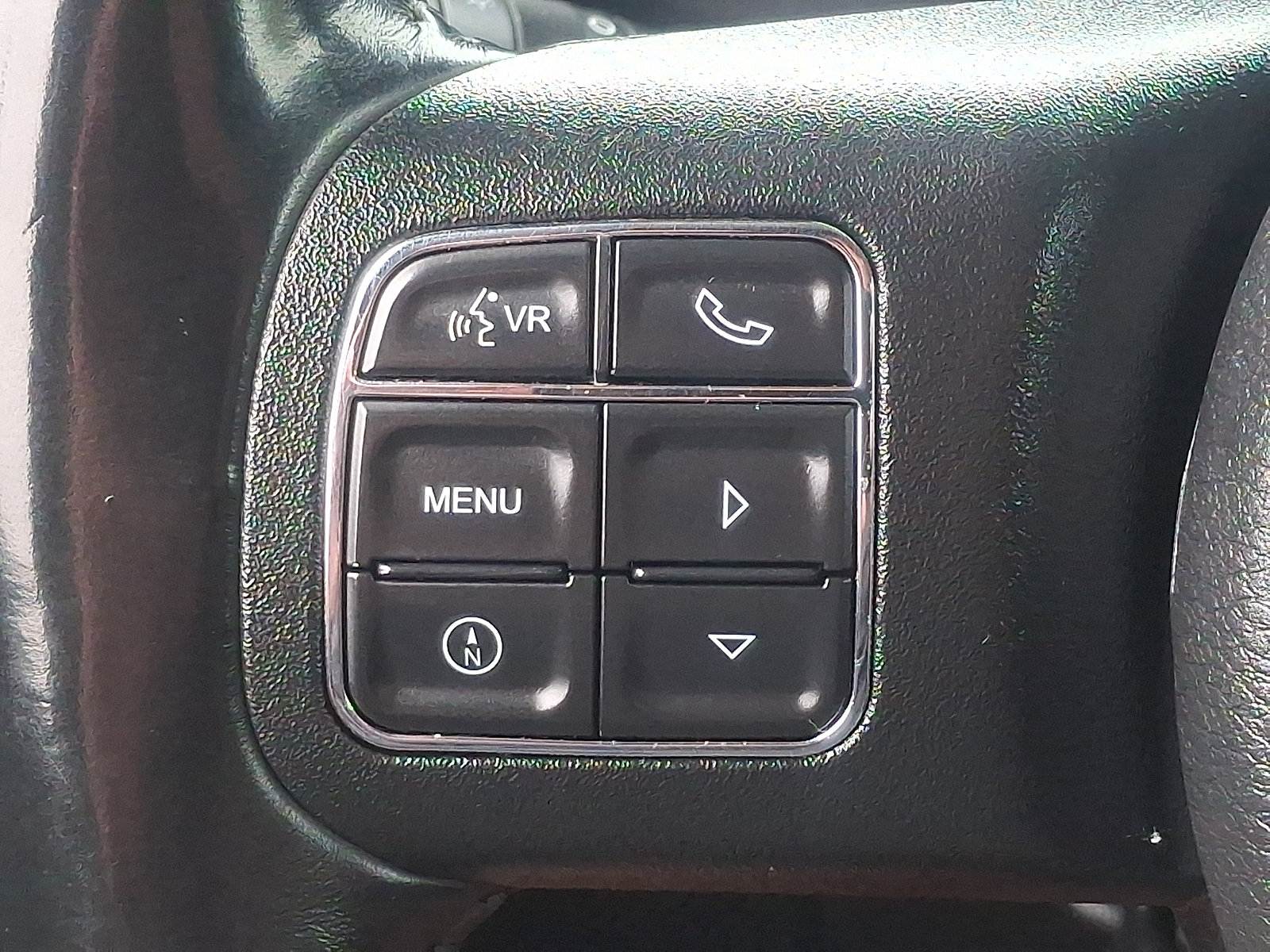 Used 2018 Jeep Wrangler Unlimited Sport S AWD/4WD image 24