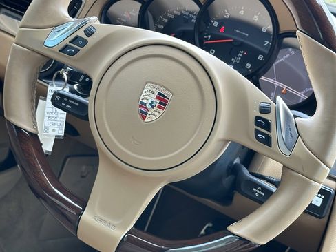 Used 2012 Porsche 911 Carrera image 31