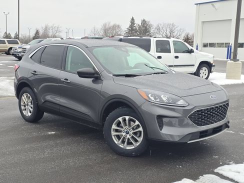 Certified 2022 Ford Escape SE w/ Convenience Package image 35