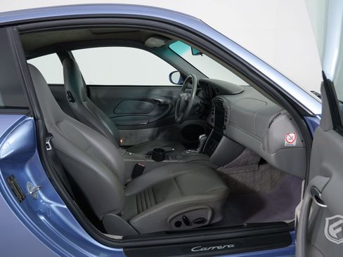 Used 2001 Porsche 911 GT3 RS image 25