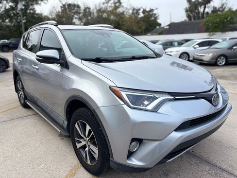 Used 2017 Toyota RAV4 XLE image 7