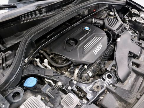 Used 2017 BMW X1 xDrive28i image 19