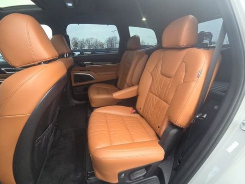 Used 2025 Kia Telluride SX Prestige X-Line image 20
