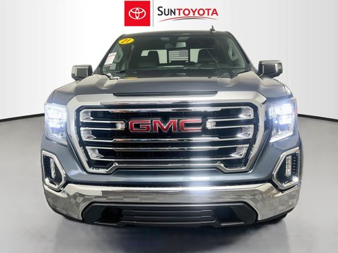 Used 2021 GMC Sierra 1500 SLT w/ SLT Premium Package RWD image 9