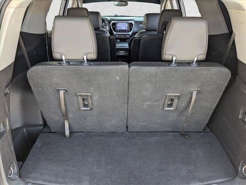 Used 2019 GMC Acadia SLT FWD image 6