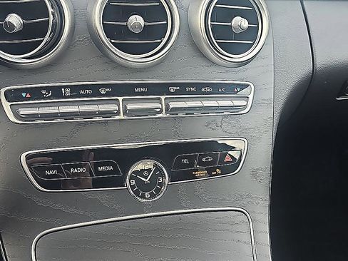 Used 2021 Mercedes-Benz C 300 4MATIC Sedan image 26