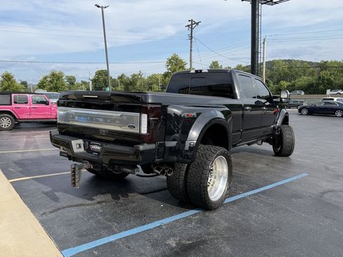 Used 2019 Ford F450 Platinum w/ Platinum Ultimate Package AWD/4WD image 5