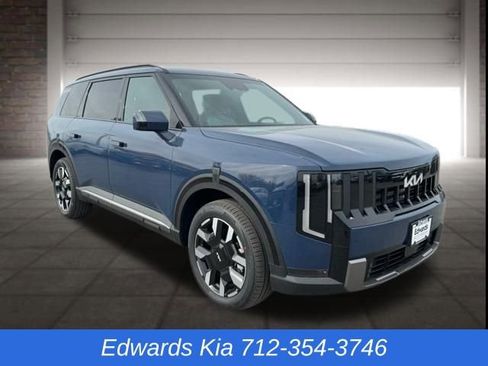 New 2027 Kia Telluride S image 3