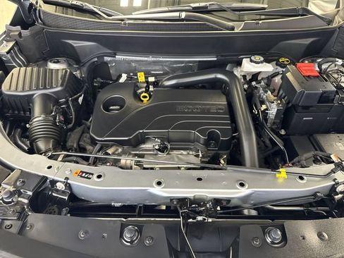 Certified 2025 Chevrolet Equinox LT FWD image 28
