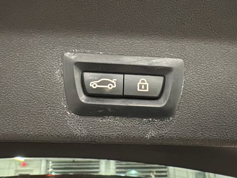 Used 2020 BMW X3 xDrive30i w/ Executive Package image 31