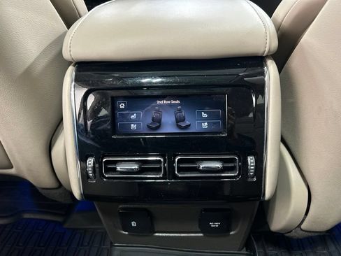 Used 2022 Lincoln Aviator Reserve w/ Equipment Group 201A AWD/4WD image 29