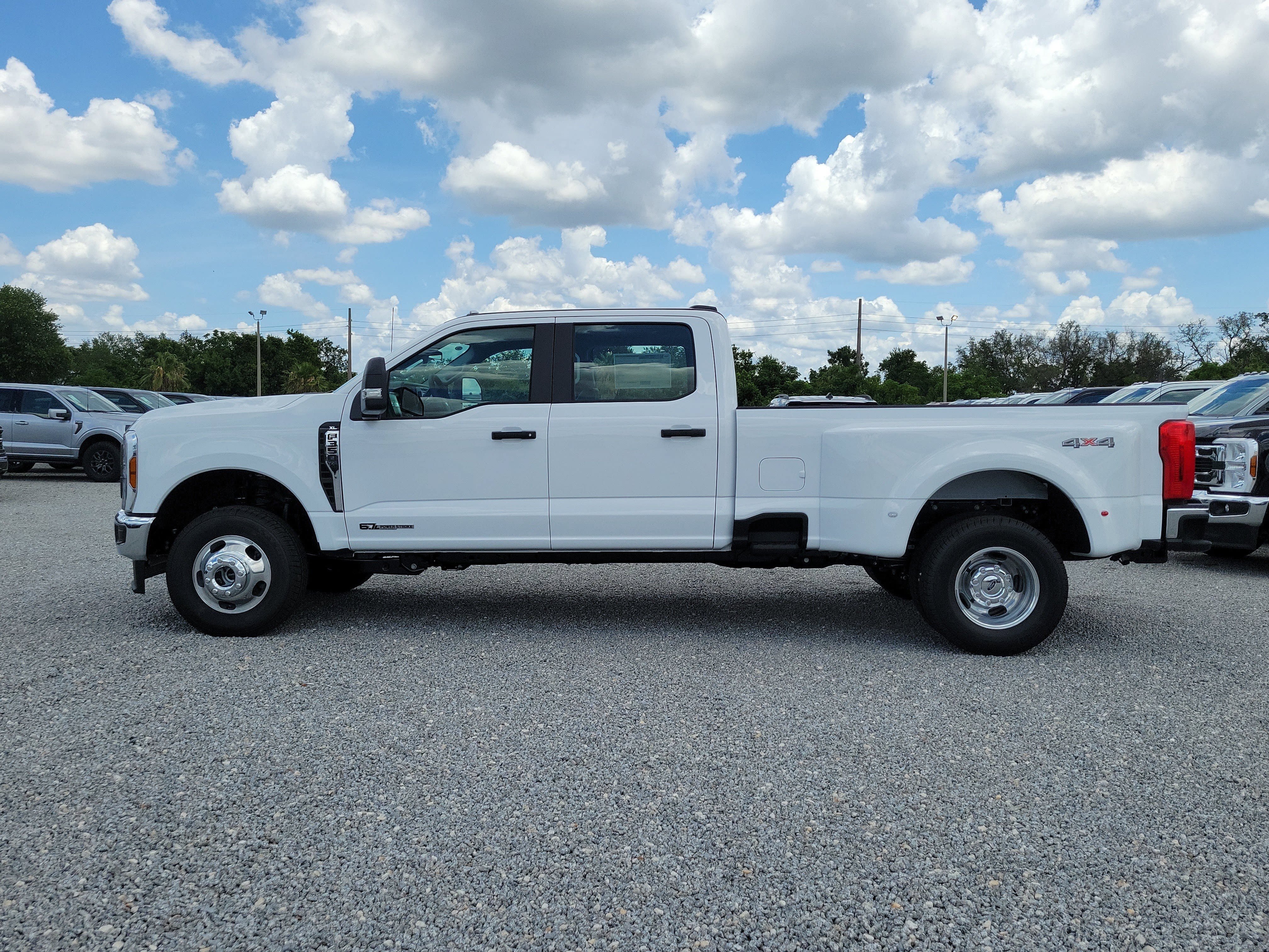 New 2026 Ford F350 XL AWD/4WD image 7