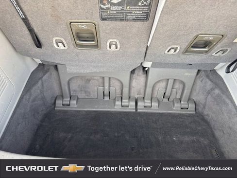 Used 2018 Kia Sedona L image 13