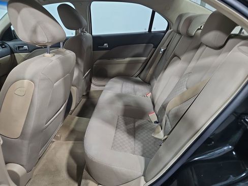 Used 2010 Ford Fusion SE image 24