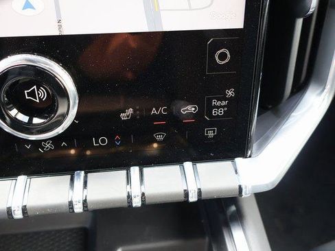 New 2025 GMC Acadia Elevation w/ Elevation Premium Package image 28