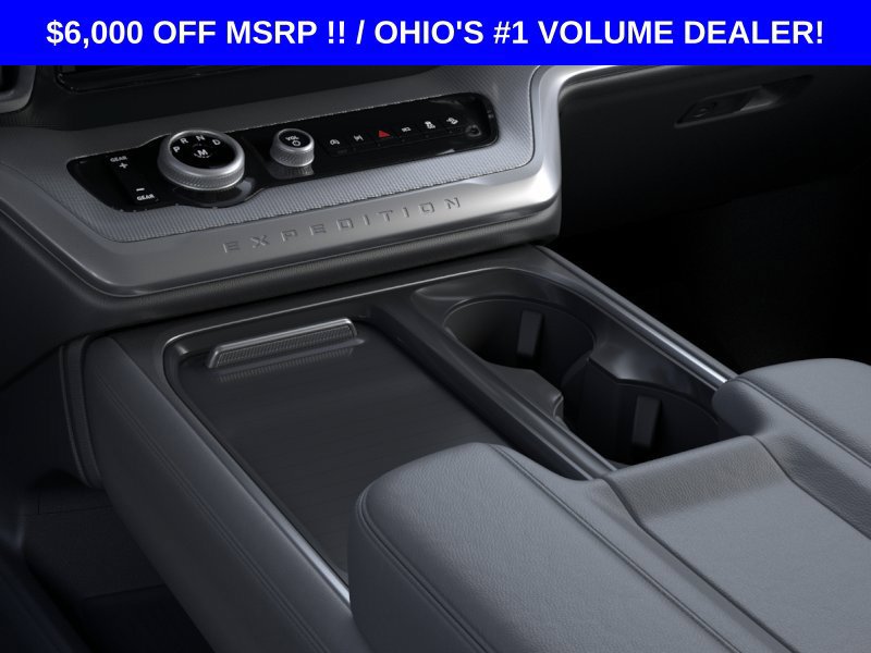 New 2026 Ford Expedition Active AWD/4WD image 15