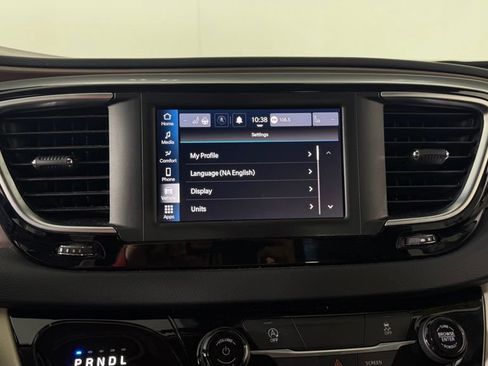 Used 2023 Chrysler Voyager LX FWD image 19
