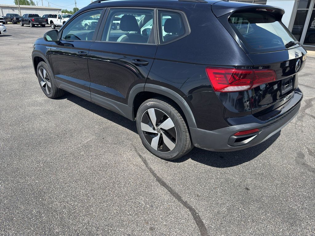 Used 2024 Volkswagen Taos S AWD/4WD image 4
