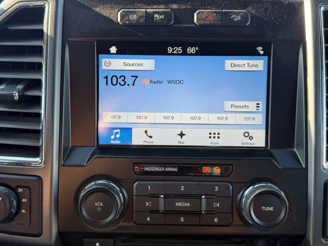 Used 2017 Ford F250 XLT w/ XLT Premium Package AWD/4WD image 18