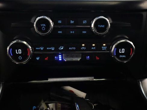 Used 2021 Ford F150 Platinum w/ Equipment Group 701A High AWD/4WD image 11