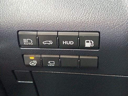 Used 2018 Lexus RX 450hL Luxury image 27