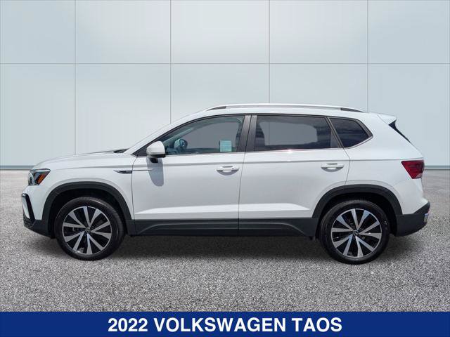 Certified 2022 Volkswagen Taos SE AWD/4WD image 2