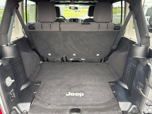 Used 2014 Jeep Wrangler Unlimited Sport w/ Quick Order Package 24S image 8