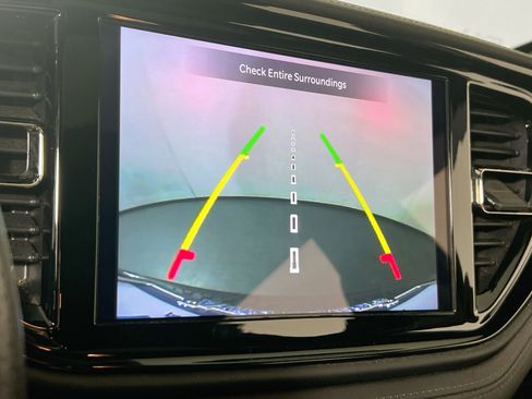 Used 2022 Dodge Durango GT image 14