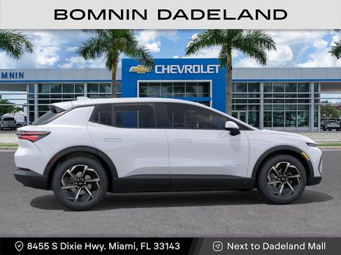 New 2026 Chevrolet Equinox EV LT FWD image 6