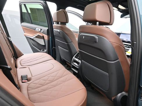 Used 2026 BMW X5 xDrive40i image 19