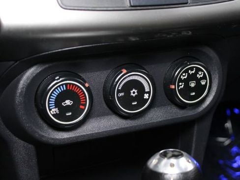 Used 2014 Mitsubishi Lancer ES image 15