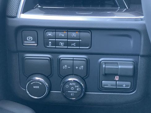 New 2026 Chevrolet Suburban RST w/ Comfort Package image 15