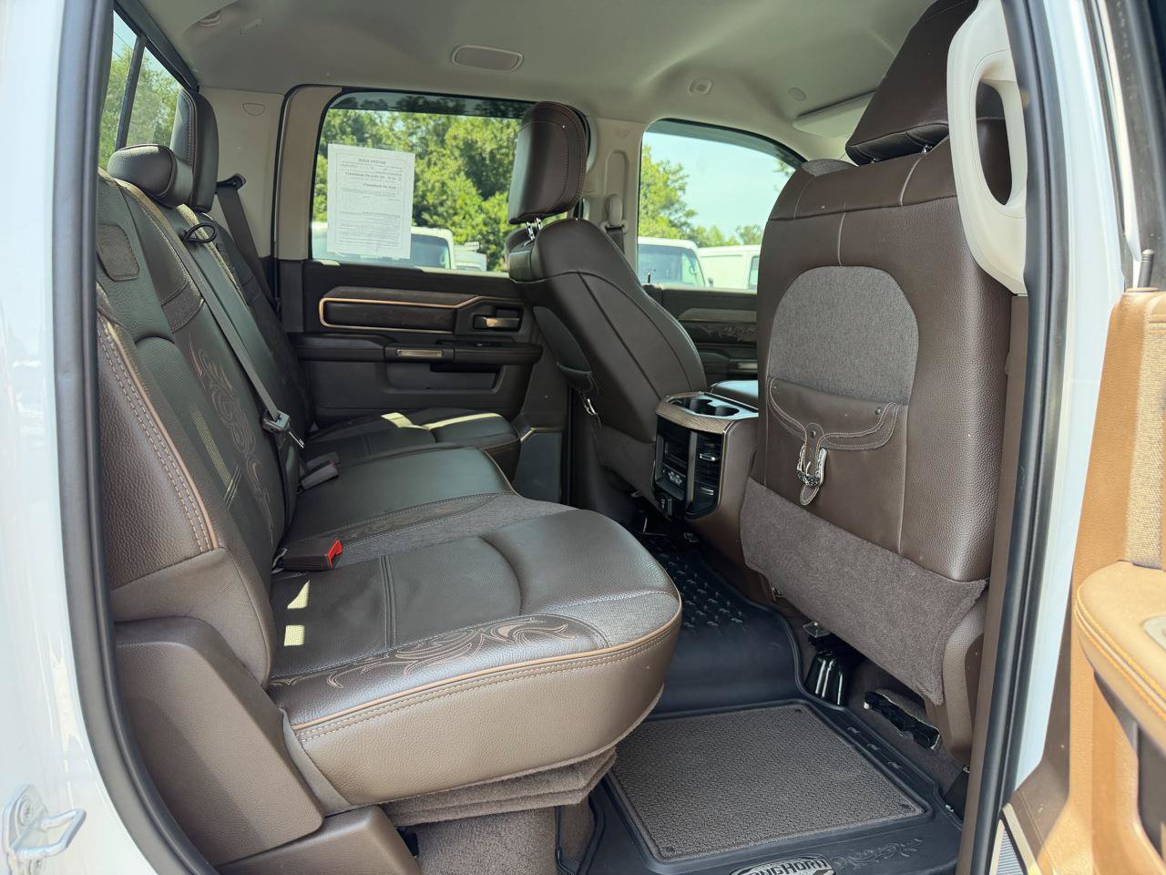 Used 2025 RAM 2500 Limited AWD/4WD image 12