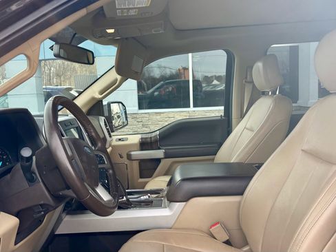 Used 2018 Ford F150 Lariat image 14