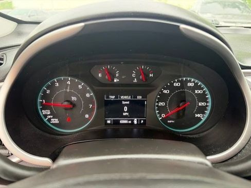 Used 2023 Chevrolet Malibu LT w/ Driver Confidence Package FWD image 13