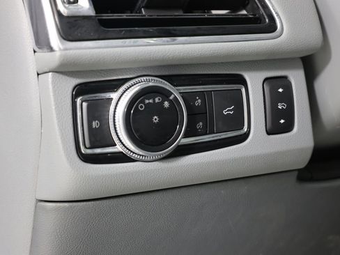 Used 2018 Lincoln Navigator Reserve w/ Technology Package AWD/4WD image 26