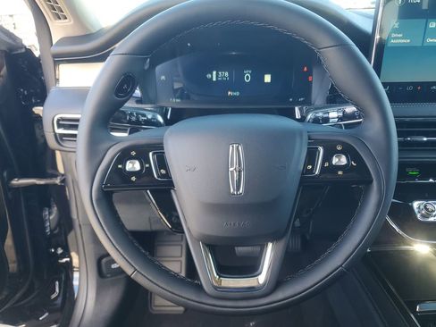 New 2026 Lincoln Corsair Premiere FWD image 23