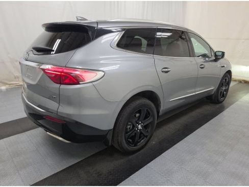 Used 2024 Buick Enclave Essence w/ Experience Buick Package AWD/4WD image 2