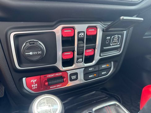 Used 2020 Jeep Wrangler Unlimited Rubicon AWD/4WD image 29