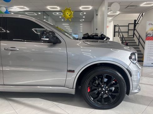 Used 2019 Dodge Durango R/T w/ Blacktop Package AWD/4WD image 9