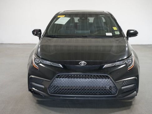 Used 2020 Toyota Corolla SE image 2