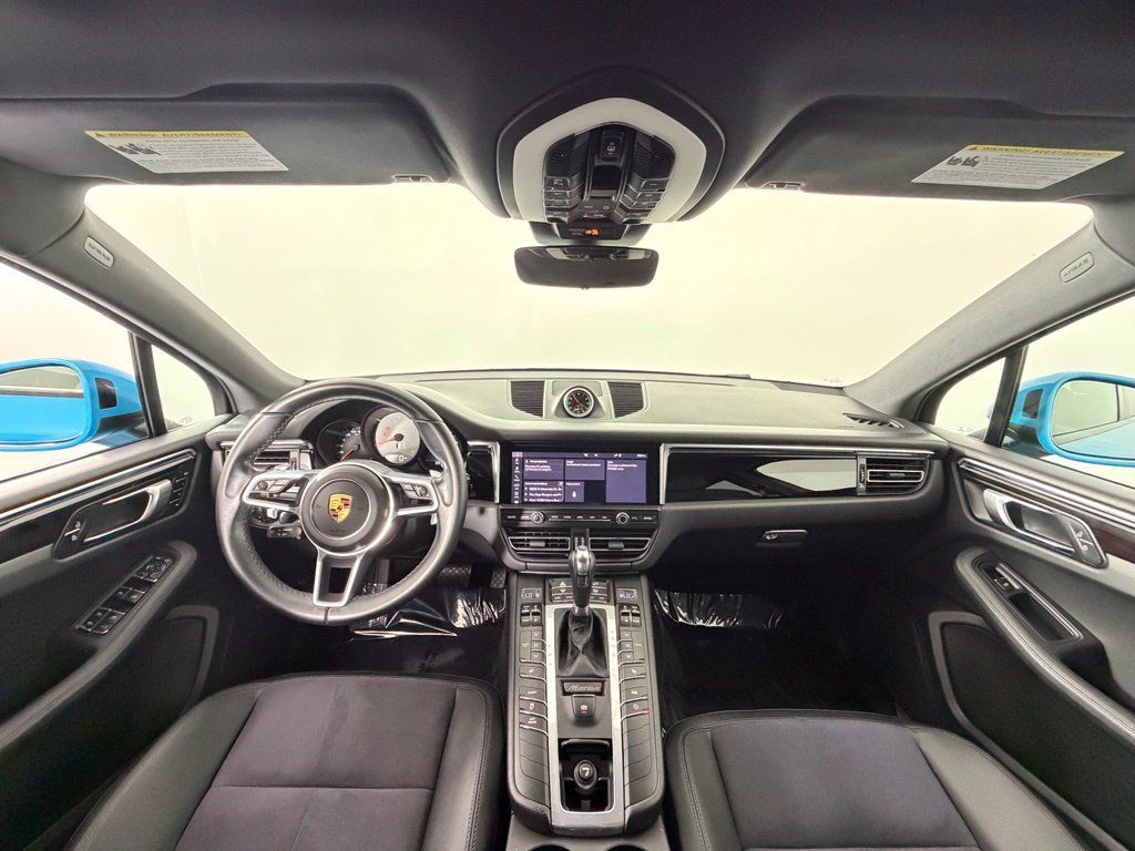 Certified 2021 Porsche Macan S AWD/4WD image 6